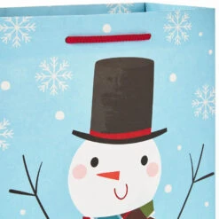 Hallmark Assorted Sizes And Designs 18-Pack Christmas Gift Bags -Hallmark Shop 18 Assorted Sizes and Designs Christmas Gift Bags 5XGB1409 07