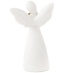 Hallmark Angel On Earth Aunt Mini Angel Figurine, 3.75" -Hallmark Shop Angel on Earth Aunt Mini Angel Figurine 1JOA2229 02