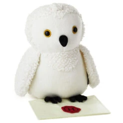 Hallmark Harry Potter™ Hedwig™ Stuffed Animal, 9" -Hallmark Shop Harry Potter Hedwig Owl Knitted Stuffed Animal 1BBY4812 03