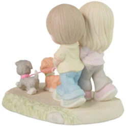 Precious Moments I’ll Never Let You Go Figurine, 5.4" -Hallmark Shop Precious Moments Couple Walking Dogs Figurine 223003 04