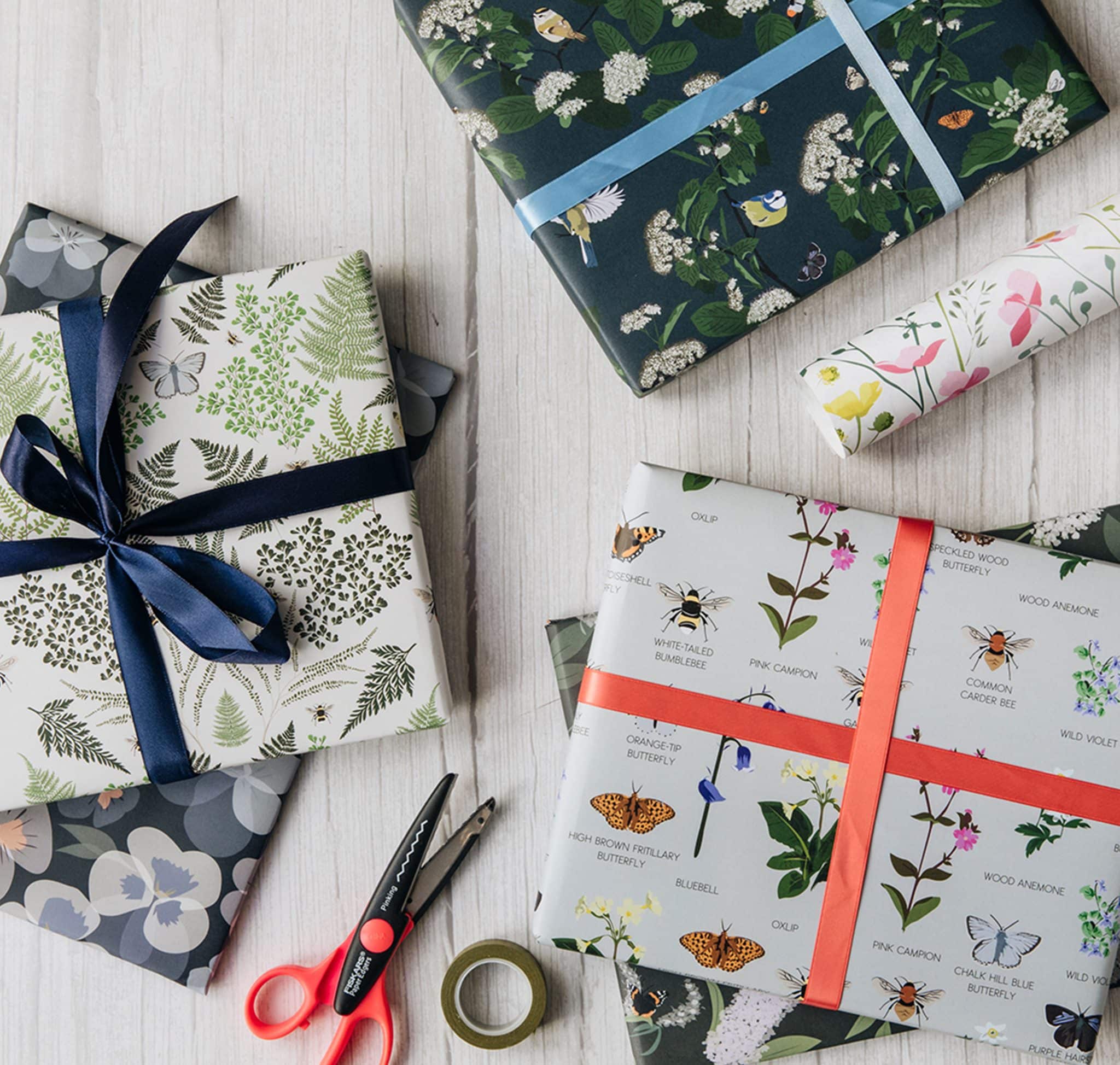 Hallmark Shop -Hallmark Shop floral wrap pack scaled 1